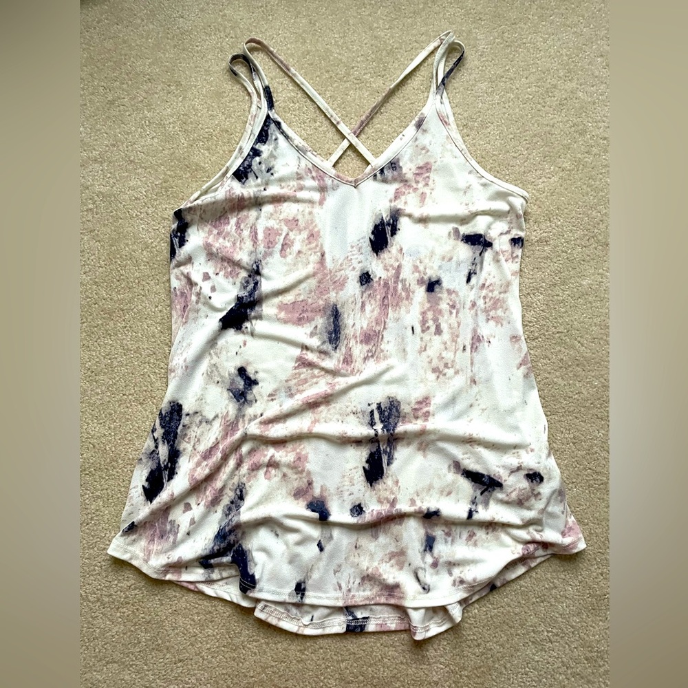 NWOT - LuLaRue, marbled color, Tunic style tank top